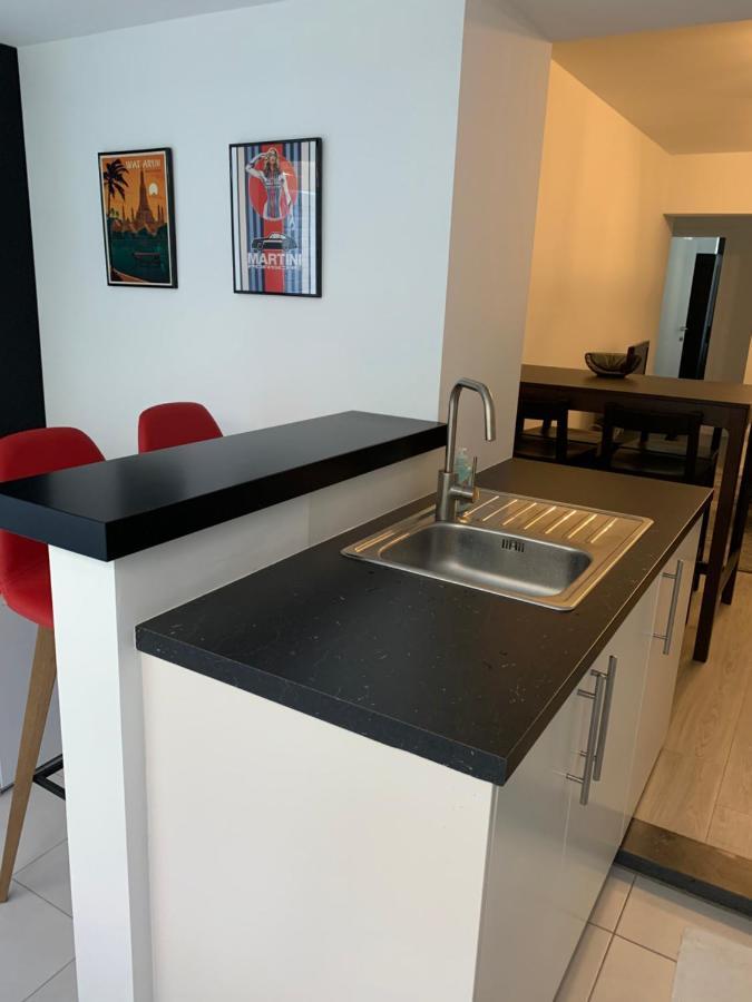 Appartement Met Terras Oostende Eksteriør bilde
