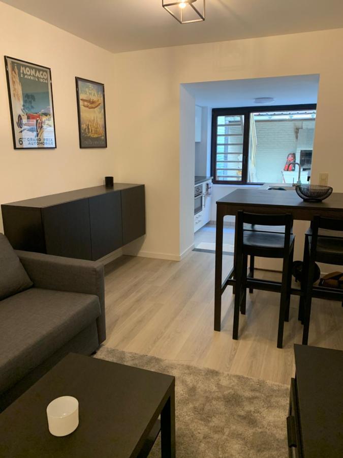 Appartement Met Terras Oostende Eksteriør bilde